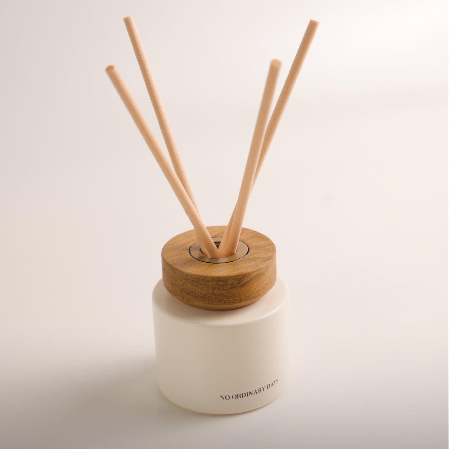 REED DIFFUSER